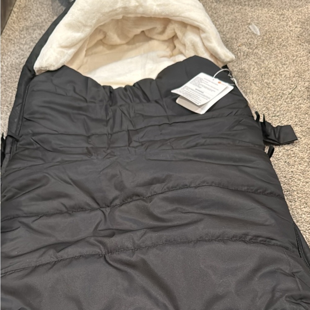 Ivywind Black Puffer Stroller footmuff